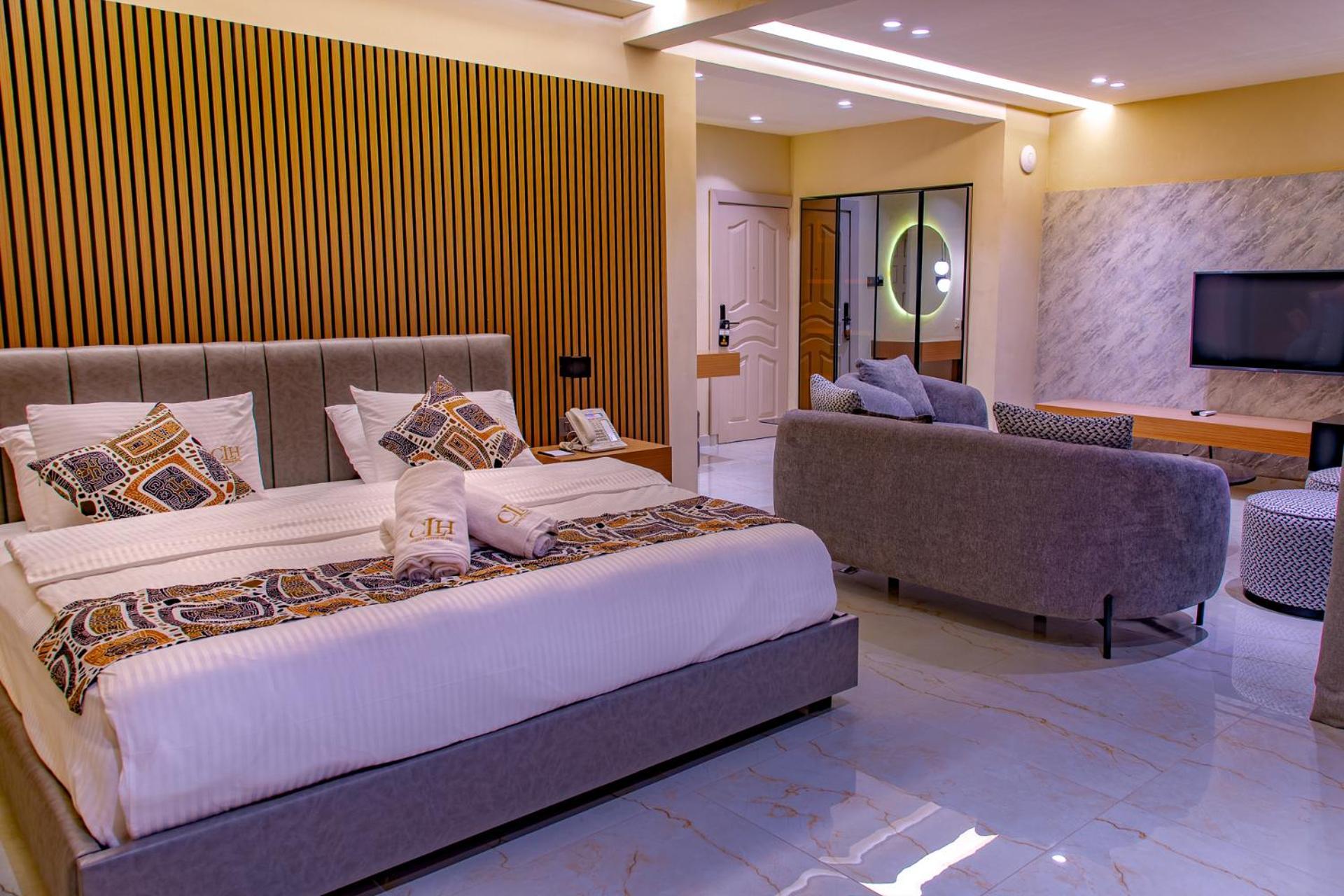 The Country Lodge Hotel Freetown Esterno foto